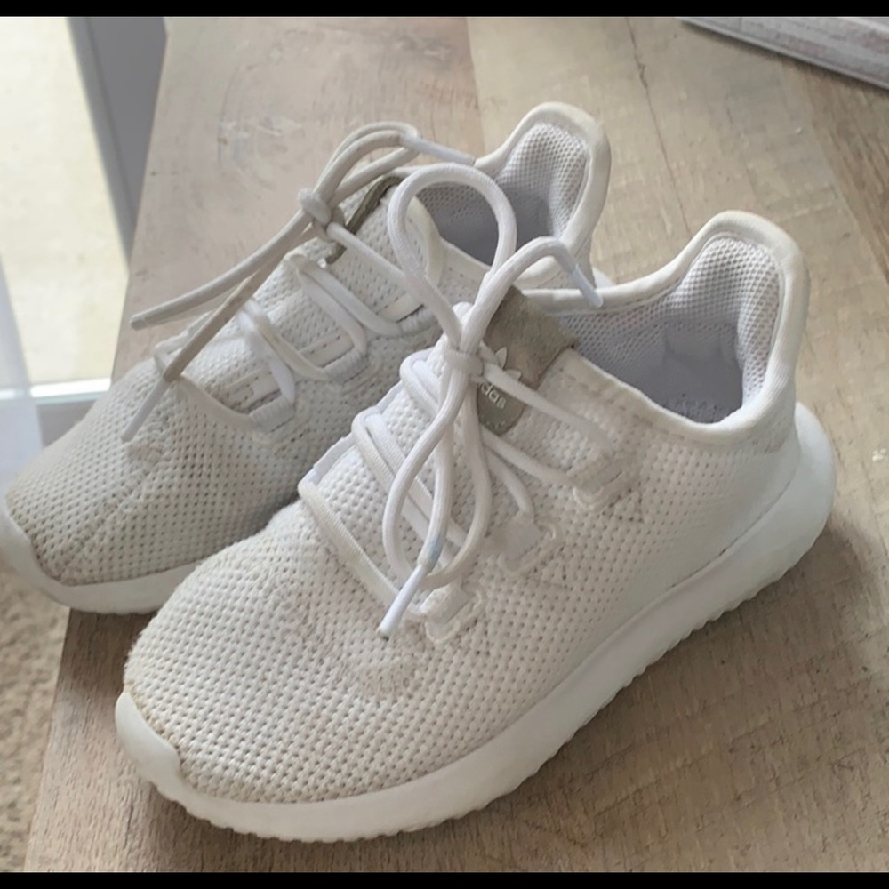 Kids adidas originals tennis shoes